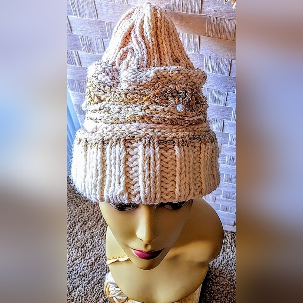 NWT Artisanal Cashmere Blend Monochromatic Beanie - Picture 10 of 11